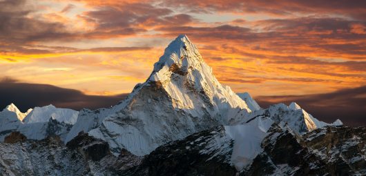 Everest mountain