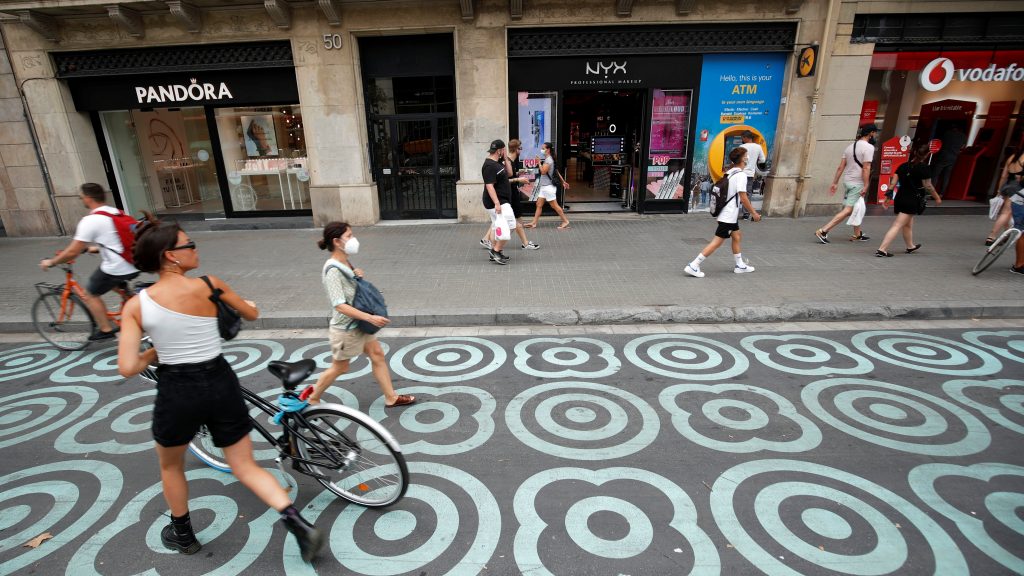 Barcelona pedestrians