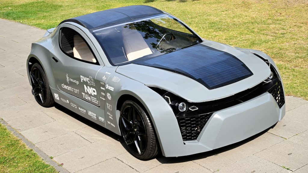 CO2-capturing concept car ZEM by student team TUecomotive