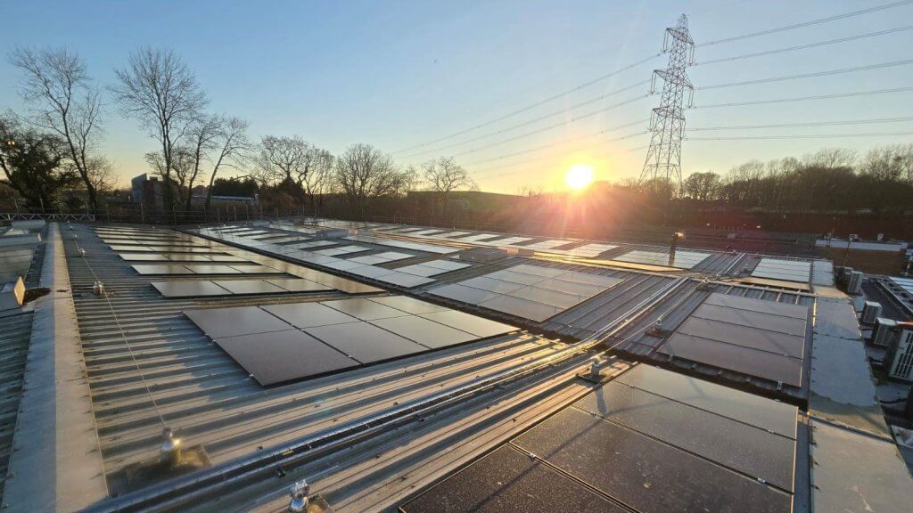 hospitals solar