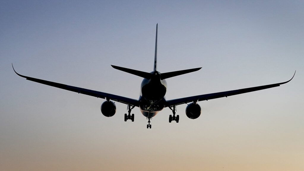plane airport
